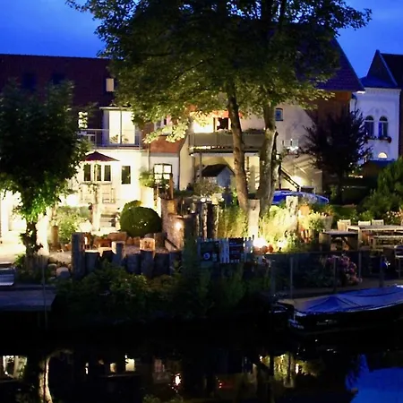 Knuffelkamer Ueber Der Gracht 프리드리히슈타트